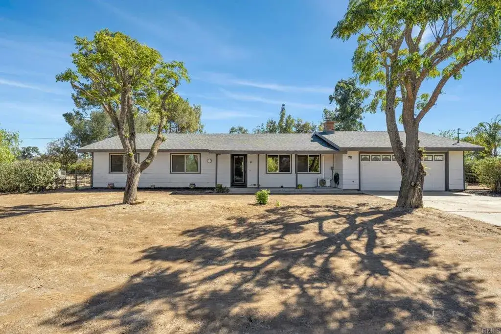 1717 Pine, Ramona, CA 92065 - #1