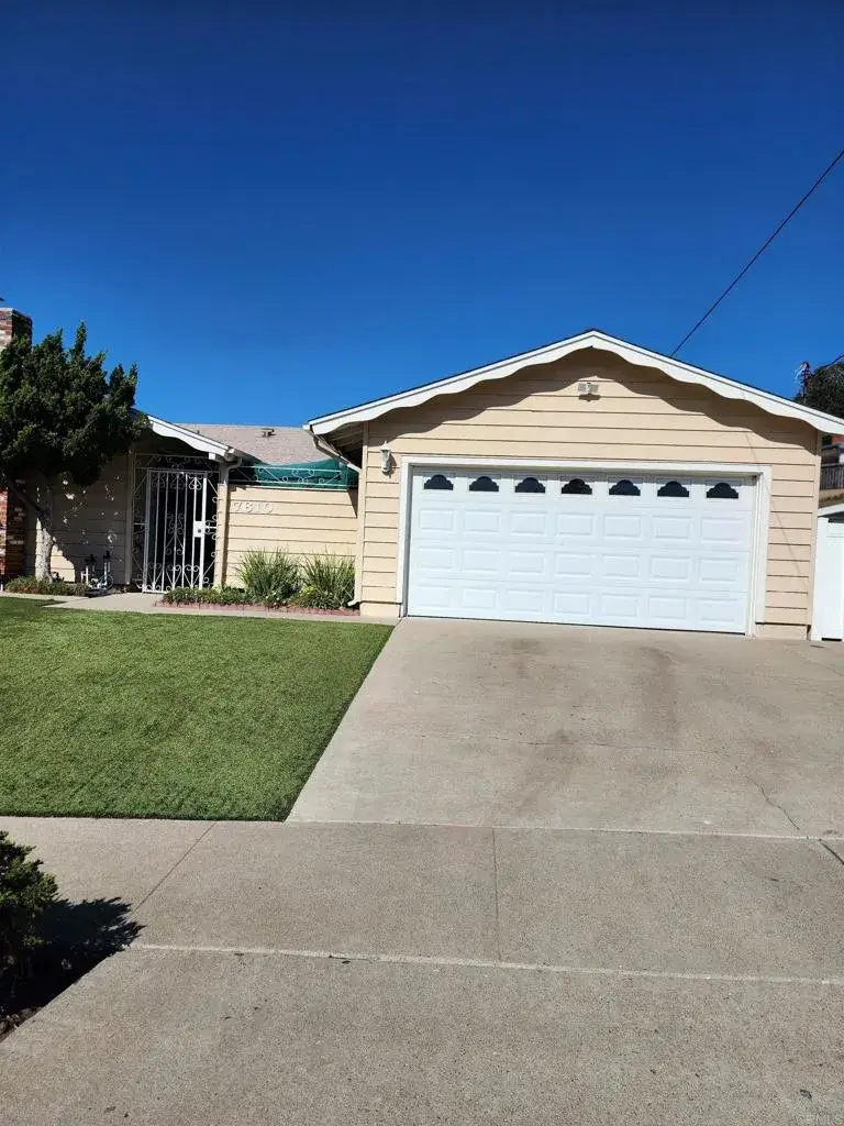7610 Seton Hall Street, La Mesa, CA 91942 - #2