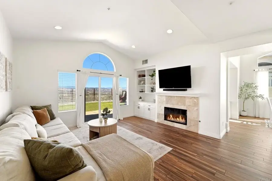 2467 Rock View, Escondido, CA 92026 - #2