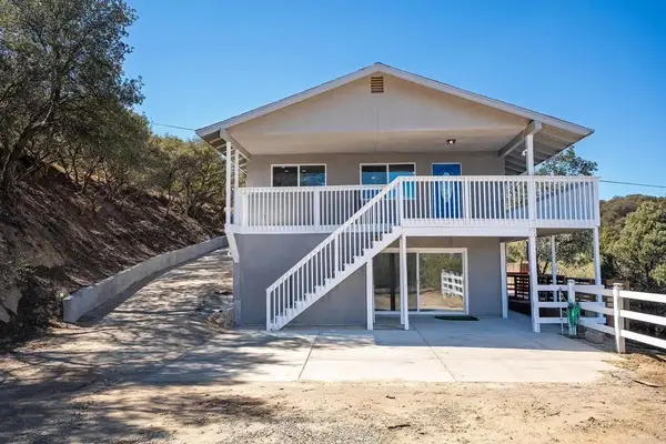 24541 Manzanita Dr, Descanso, CA 91916