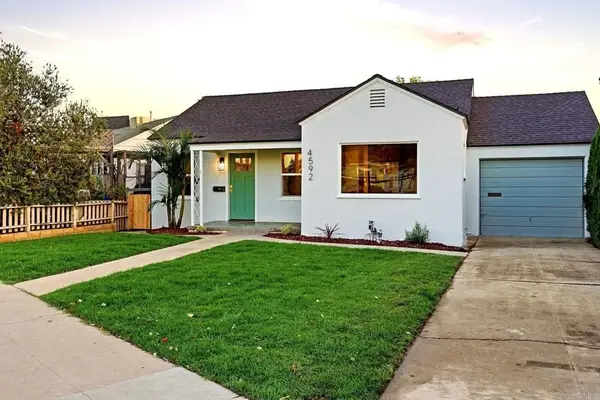 4592 Contour Blvd, San Diego, CA 92115