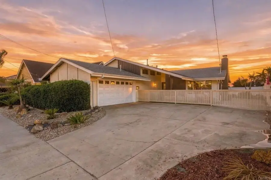 6248 Spruce Lake Avenue, San Diego, CA 92119 - #2