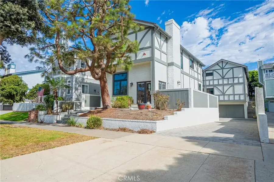 716 S Broadway #A, Redondo Beach, CA 90277 - Image #2