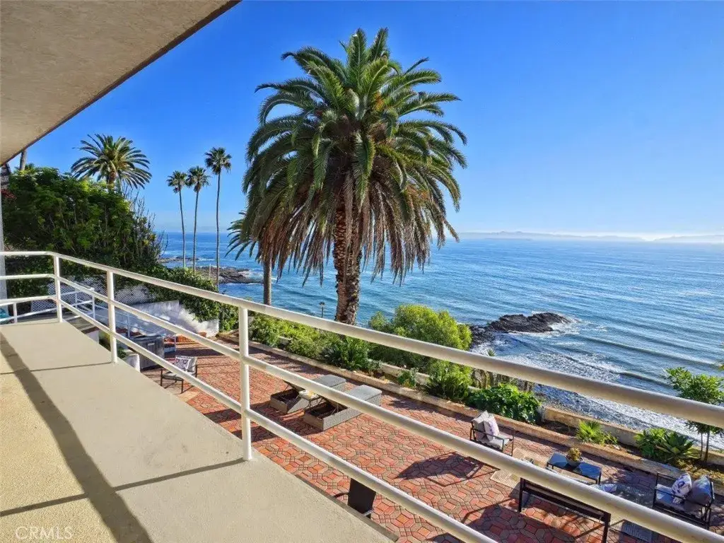 2105 W Paseo Del Mar, San Pedro, CA 90732 - #1