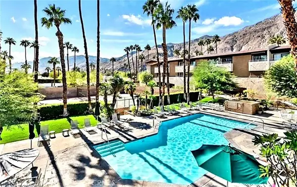 467 S Calle El Segundo #D3, Palm Springs, CA 92262