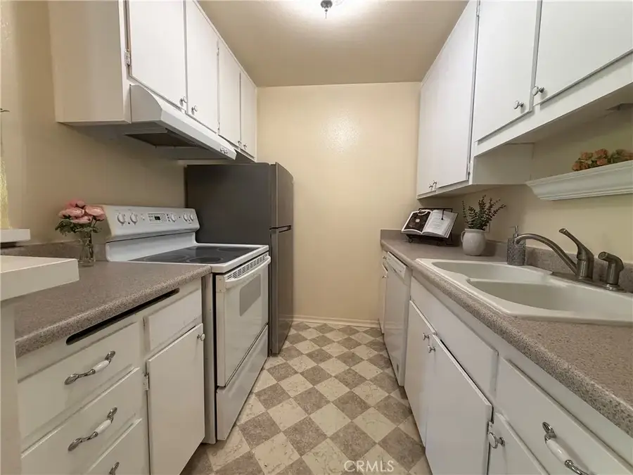 3602 W Estates #307, Rolling Hills Estates, CA 90274 - #2