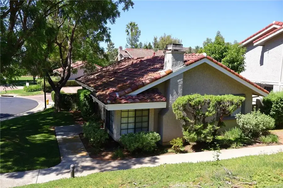 929 Thistlegate, Oak Park, CA 91377 - #2