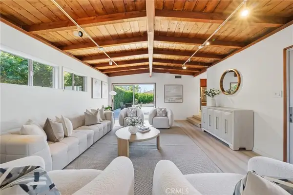 2017 W Macarthur St, Rancho Palos Verdes, CA 90275