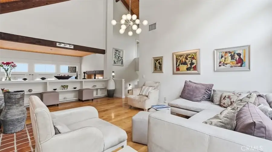 9856 Portola Drive, Beverly Hills, CA 90210 - #3