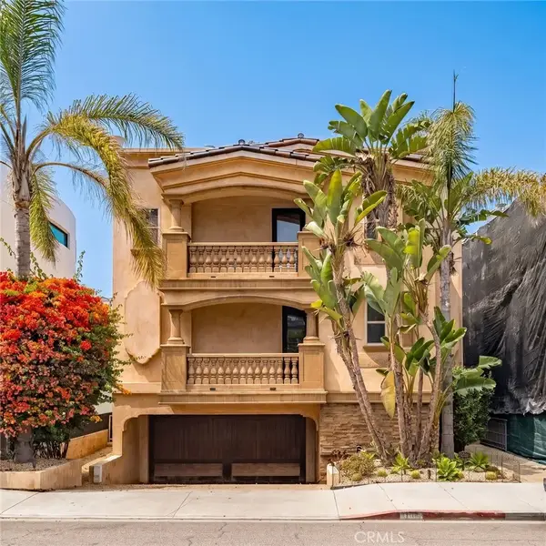 1105 Manhattan, Hermosa Beach, CA 90254