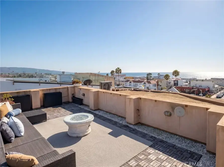 1105 Manhattan, Hermosa Beach, CA 90254 - #3