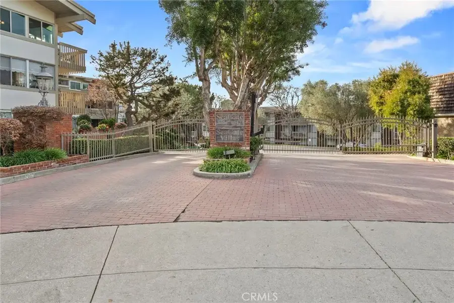 6542 Ocean Crest #D207, Rancho Palos Verdes, CA 90275 - #2