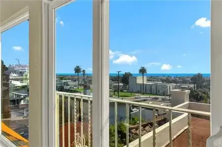 834 15th, Hermosa Beach, CA 90254 - #3