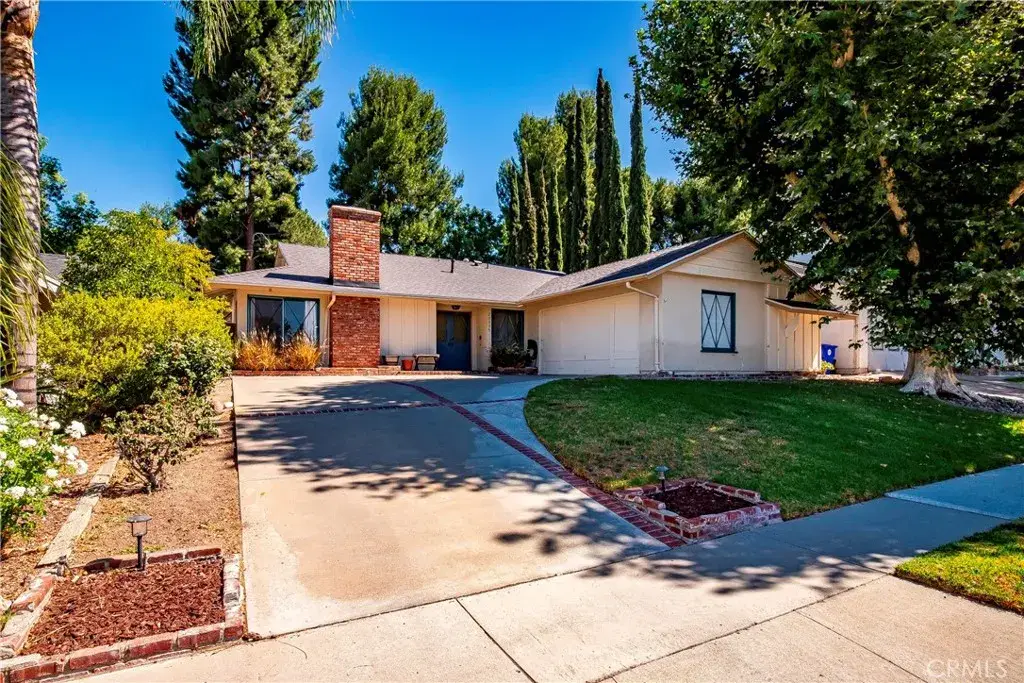 21115 Altena Drive, Saugus, CA 91350 - #1