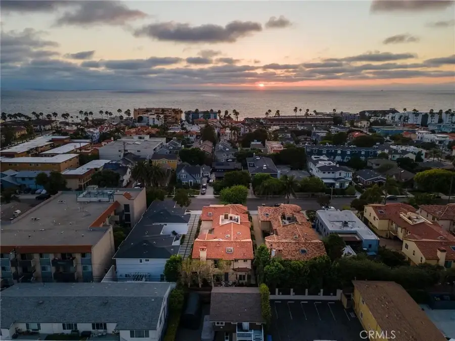 714 Elvira Avenue #A, Redondo Beach, CA 90277 - #3