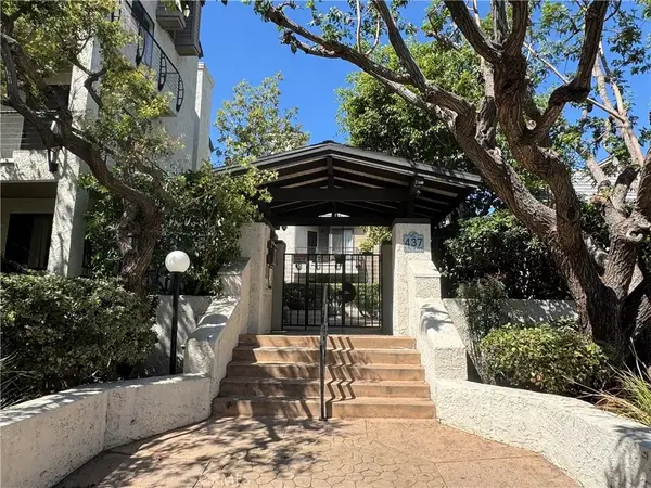 437 E Palm Avenue #207, Burbank, CA 91501