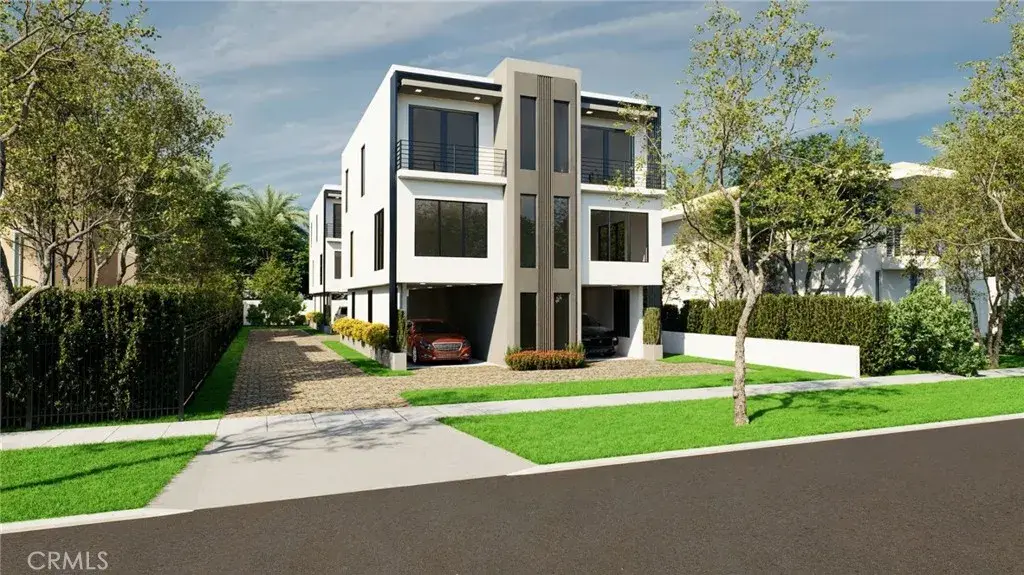 1327 Meadowbrook Avenue, Los Angeles, CA 90019 - Image #1