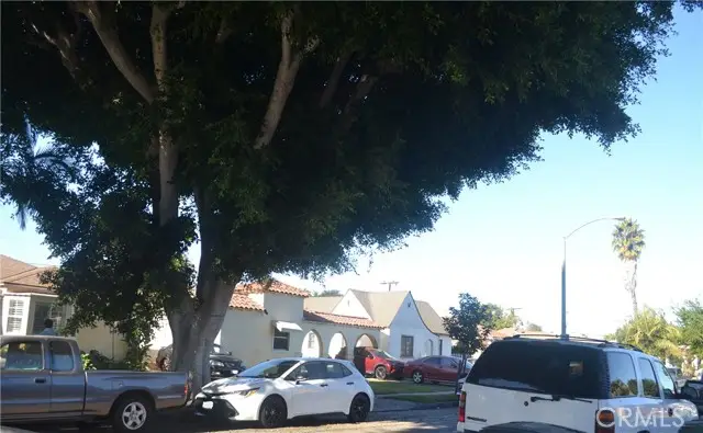 10031 San Anselmo Avenue, South Gate, CA 90280 - Image #3