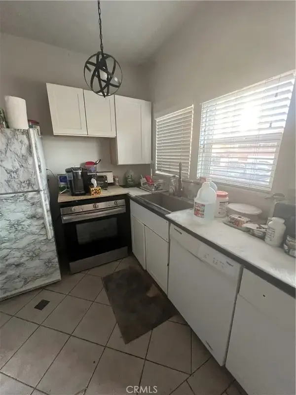 354 Chestnut Avenue #9, Long Beach, CA 90802