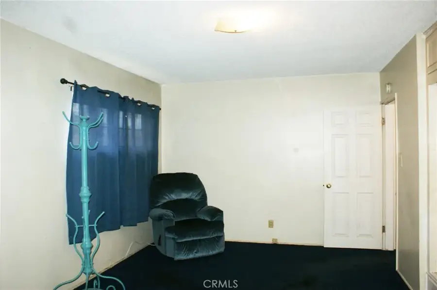 3724 W 105th Street, Inglewood, CA 90303 - Image #2