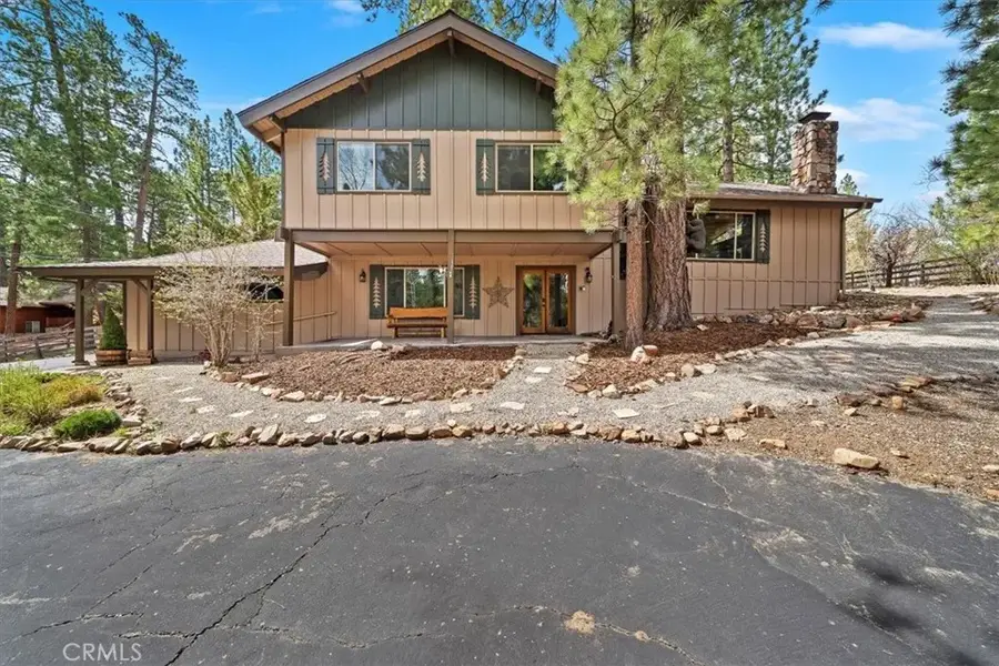 41604 Hummingbird Lane, Big Bear Lake, CA 92315 - Image #2
