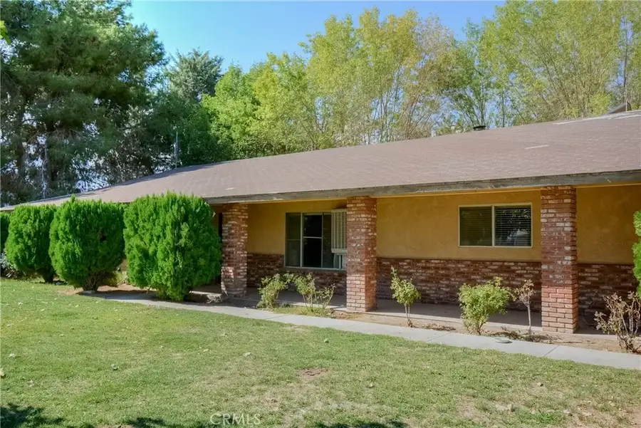 11446 Midway Avenue, Lucerne Valley, CA 92356 - Image #3