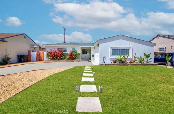 2107 W Porter Avenue, Fullerton, CA 92833