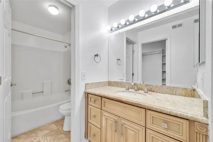 5320 Silver Canyon Rd #15A, Yorba Linda, CA 92887 - Image #2