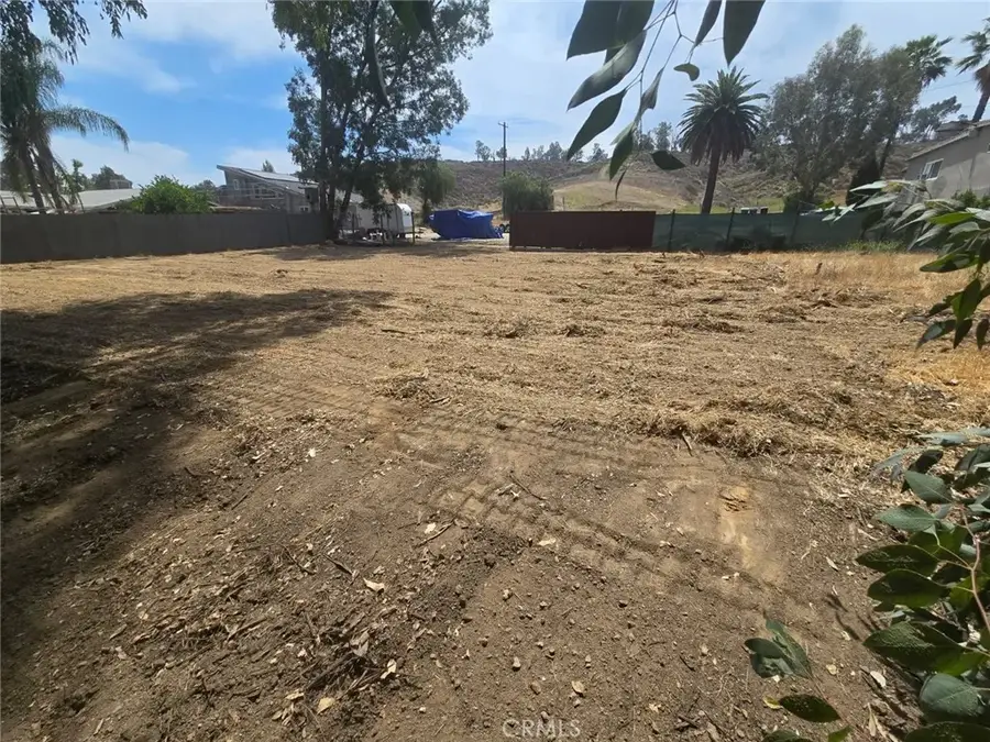 30527 Illinois, Lake Elsinore, CA 92530 - Image #2