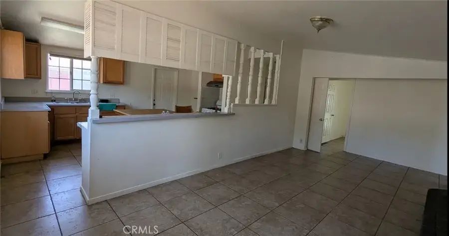 1786 W Crescent Avenue, Anaheim, CA 92801 - Image #2