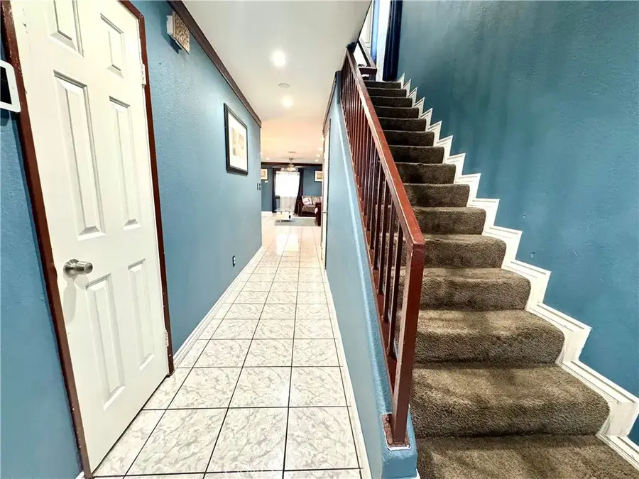 10915 Grape Street, Los Angeles, CA 90059 - Image #3