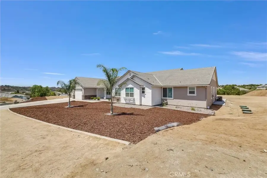 16618 Ginger Creek Drive, Riverside, CA 92504 - Image #2