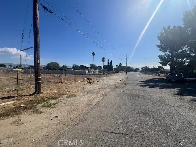 17562 Court, Fontana, CA 92336 - Image #3