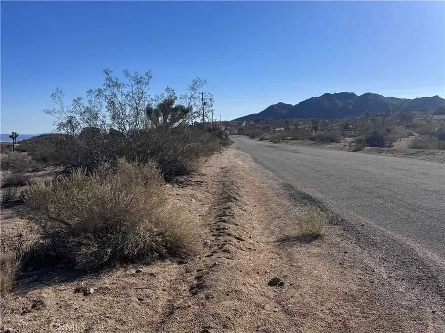 59426 Mesa, Yucca Valley, CA 92284 - Image #3