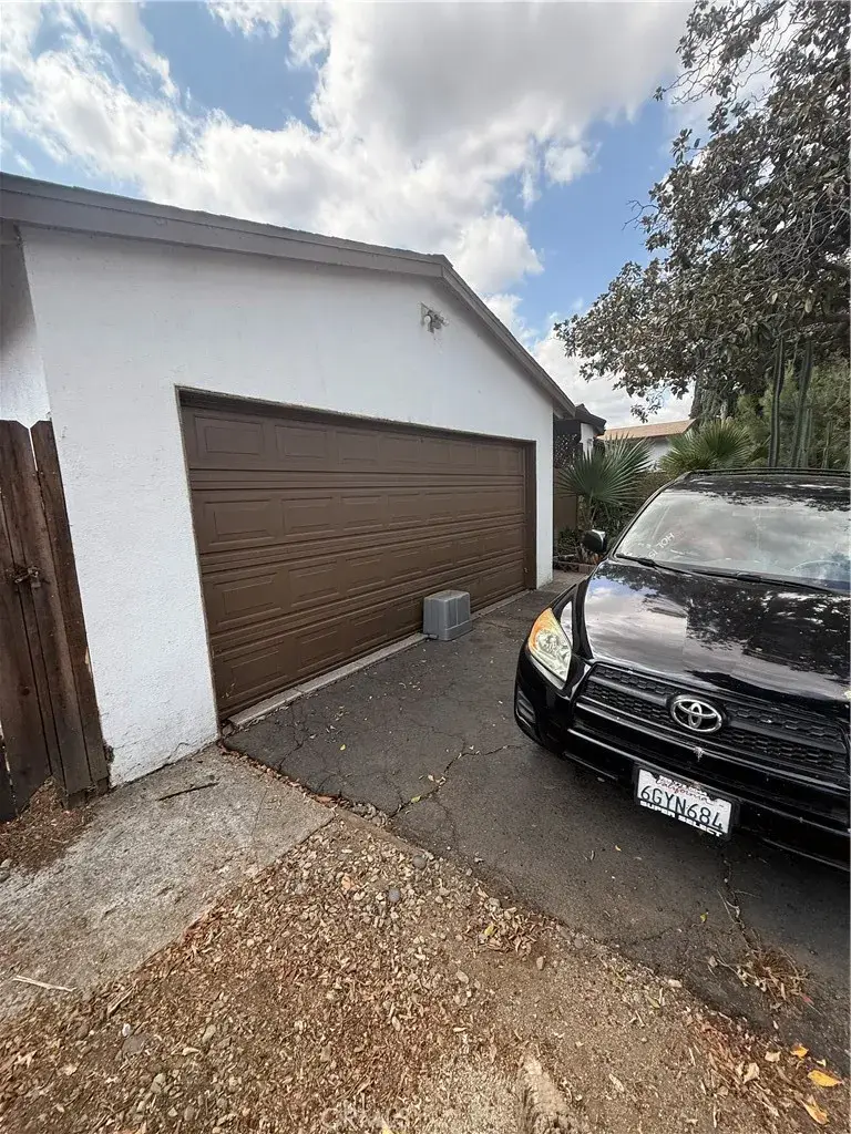 7663 Willis Ave, Van Nuys, CA 91405 - Image #3