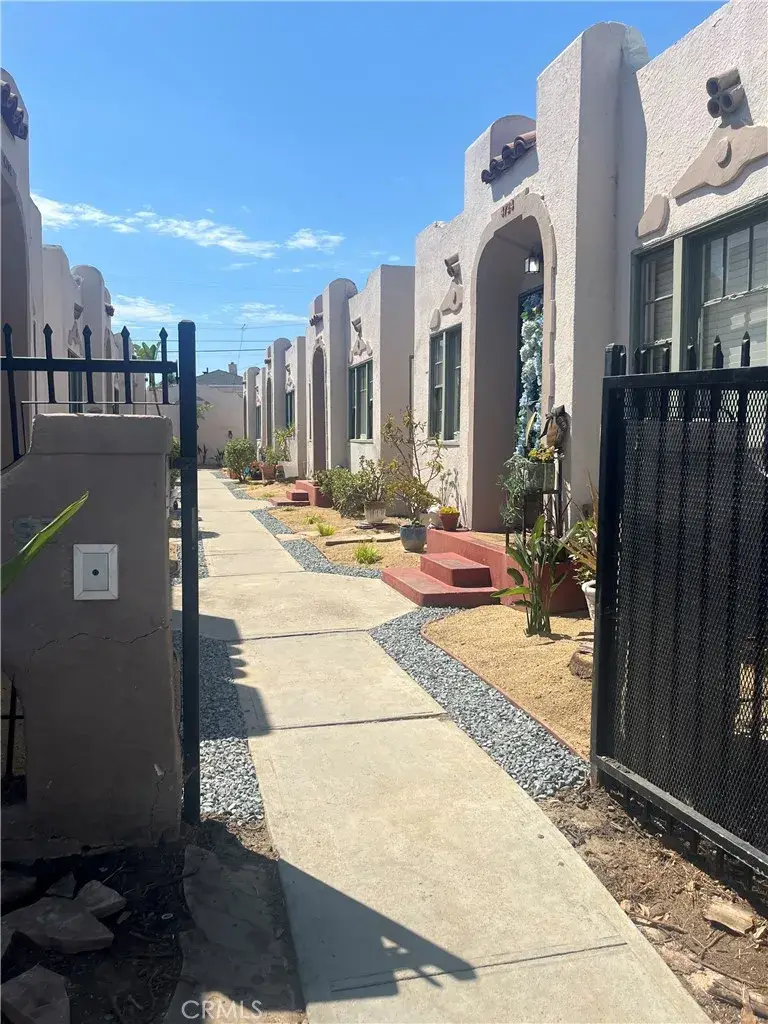 4722 Oregon Street, San Diego, CA 92116 - Image #2