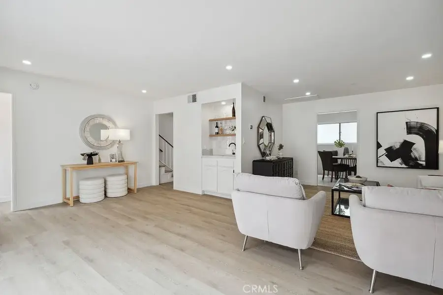 6101 Fulton Avenue #8, Van Nuys, CA 91401 - Image #3