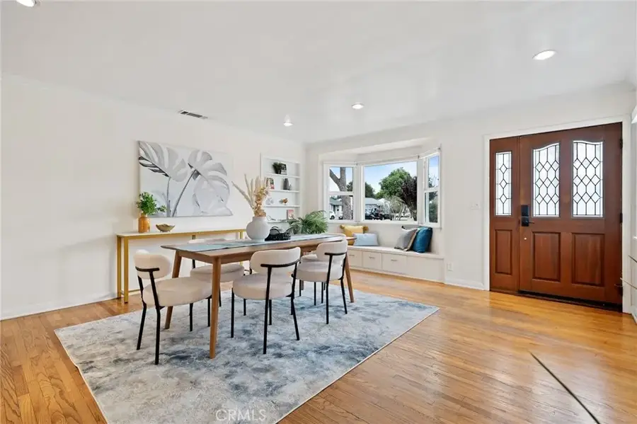 2038 San Vicente Avenue, Long Beach, CA 90815 - Image #2