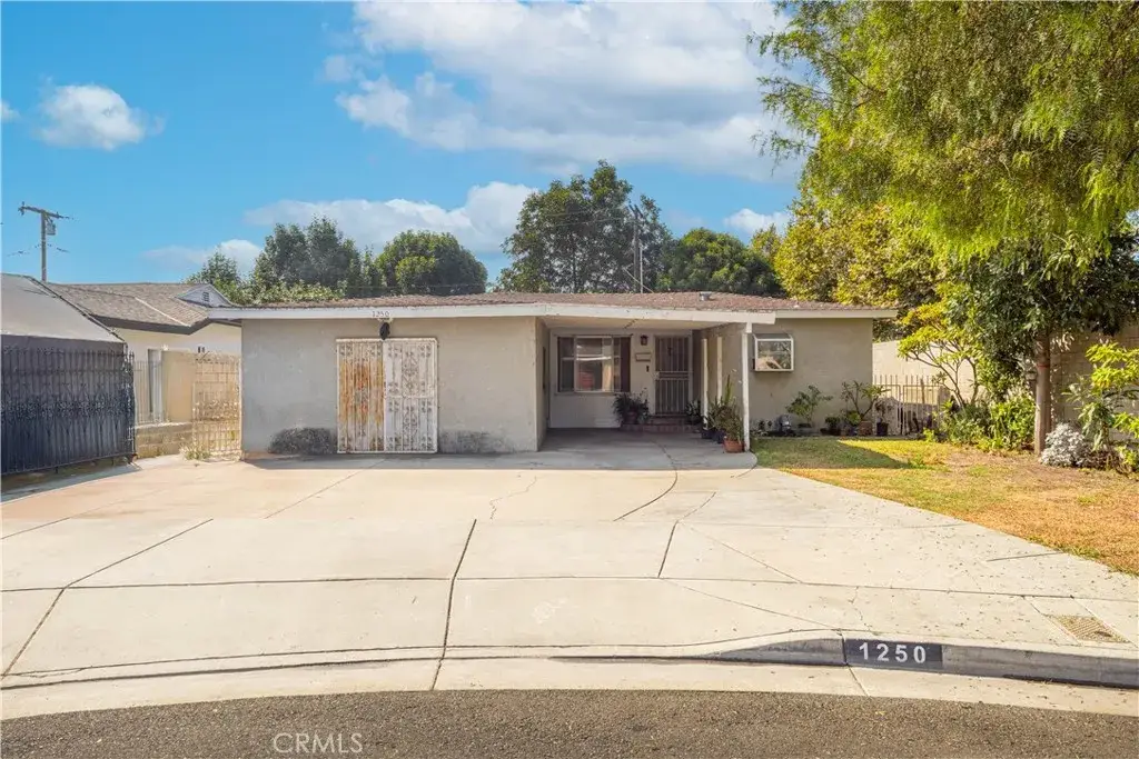 1250 W Camile Street, Santa Ana, CA 92703 - Image #1