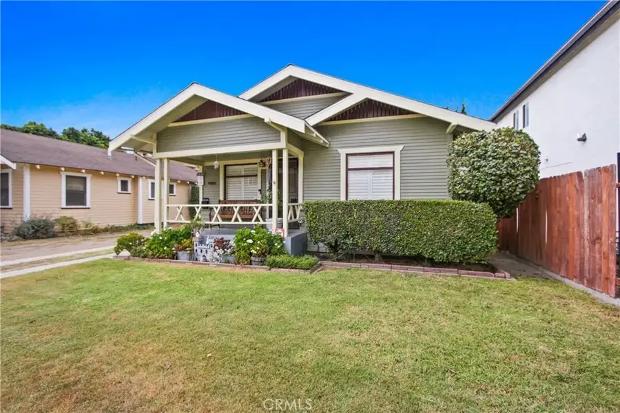 735 Newport Avenue, Long Beach, CA 90804 - Image #2