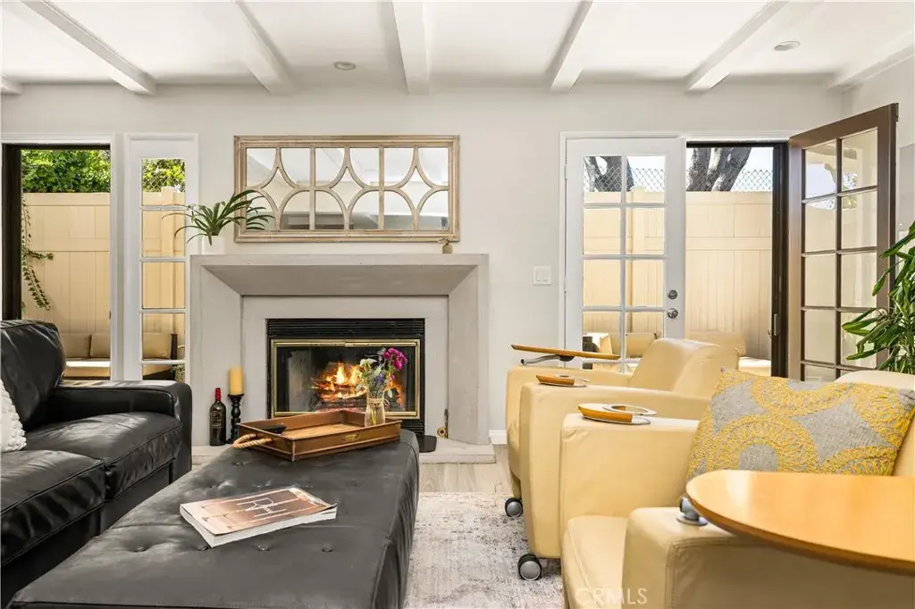 111 Geneva Walk, Long Beach, CA 90803 - Image #1