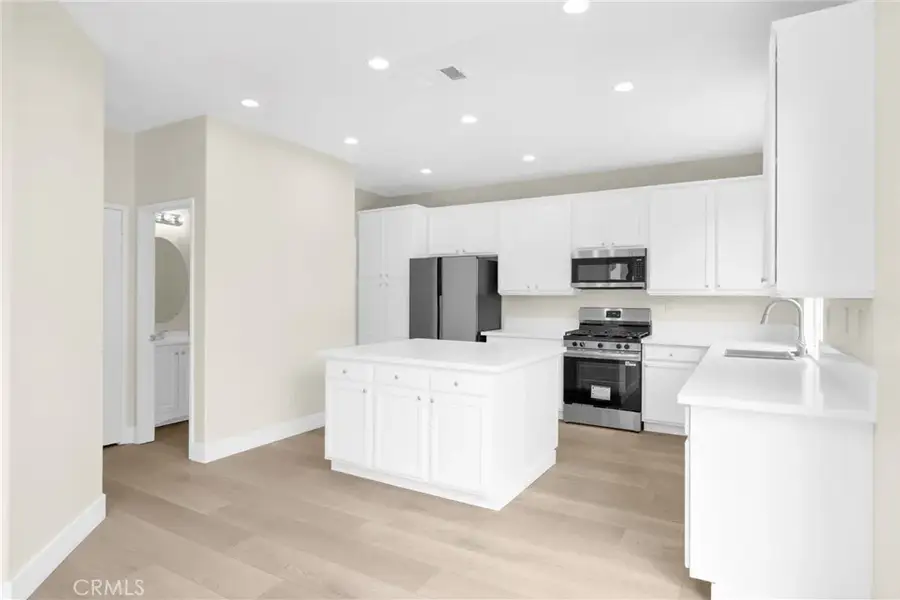 6973 Lisa Drive, Fontana, CA 92336 - Image #3