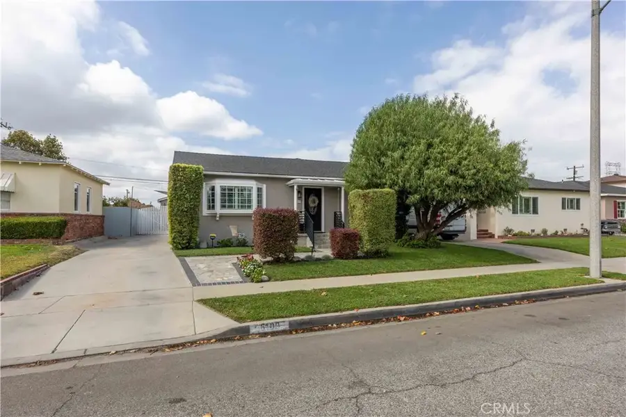6109 Dunrobin Avenue, Lakewood, CA 90713 - Image #2