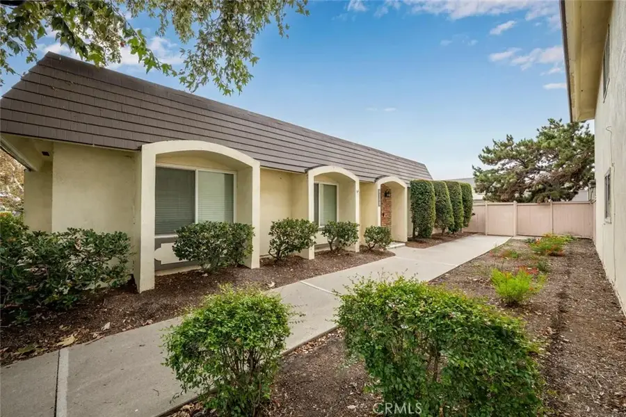 4112 Avenida Sevilla, Cypress, CA 90630 - Image #2