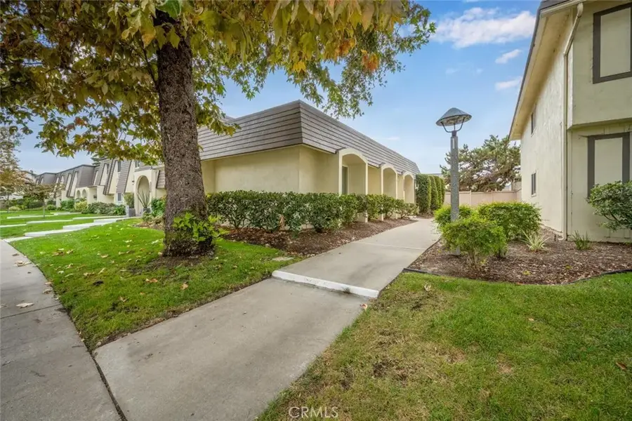 4112 Avenida Sevilla, Cypress, CA 90630 - Image #3