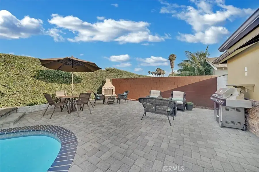 21382 Lemontree, Huntington Beach, CA 92646 - Image #3