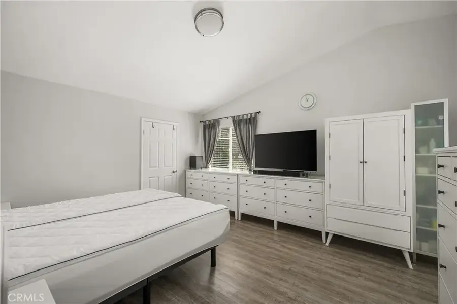 418 E Olive #b, Monrovia, CA 91016 - Image #3