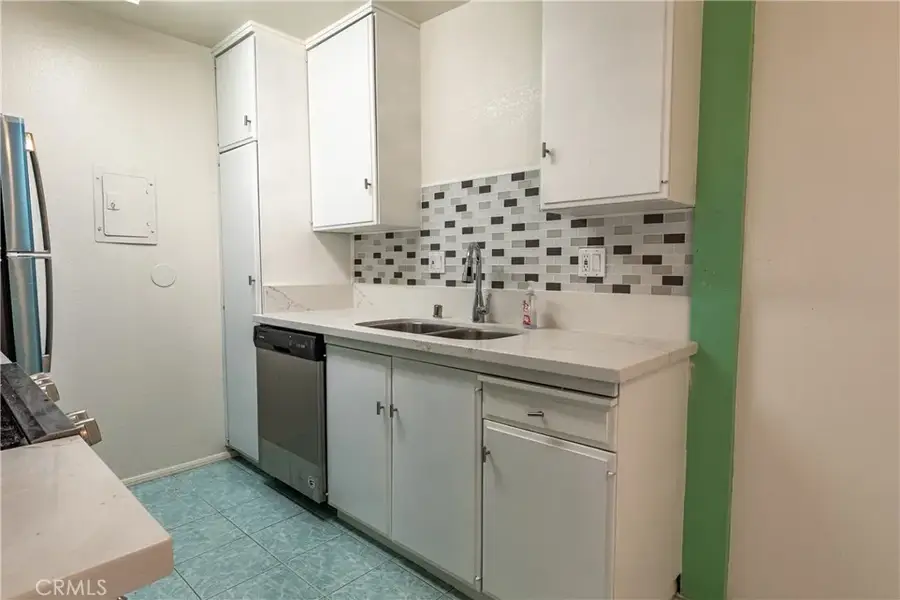 1040 W Macarthur Boulevard #66, Santa Ana, CA 92707 - Image #2