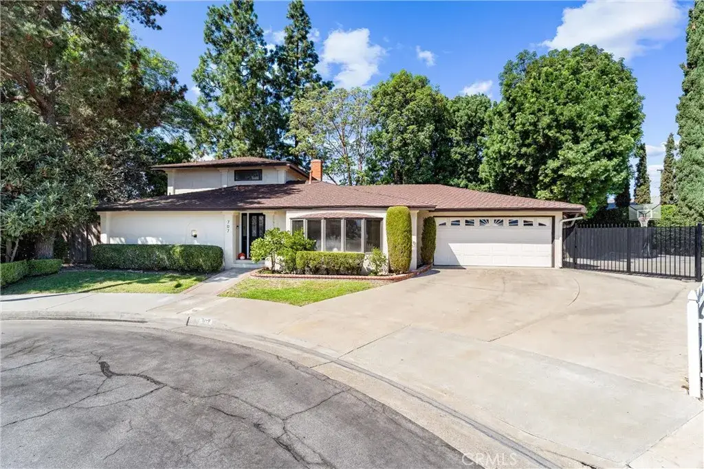 707 E Tularosa, Orange, CA 92866 - Image #1