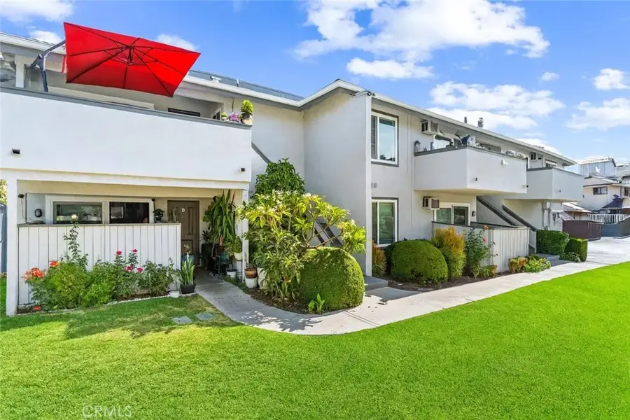 24521 Raymond, Lake Forest, CA 92630 - Image #2